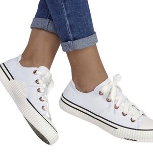 NWOT Skechers Arch Fit Utopia Sneakers